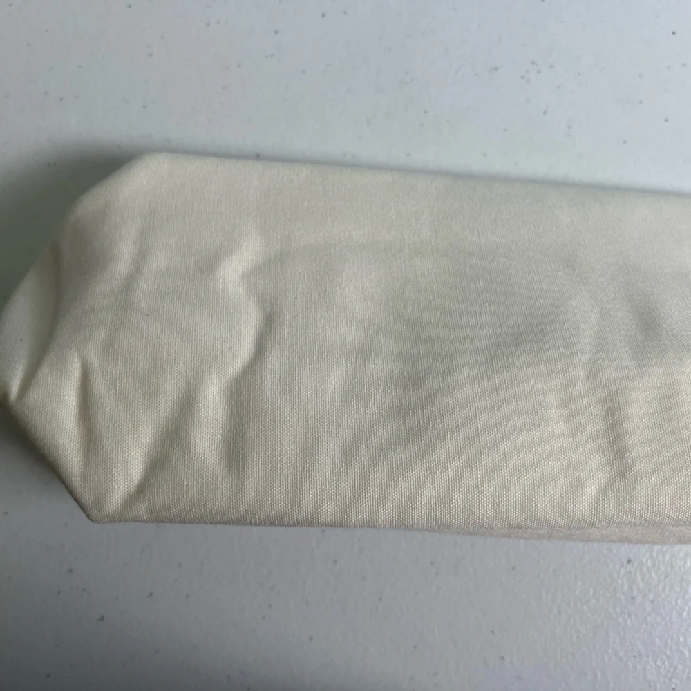 Dolce & Gabbana Cream Devotion Make up Bag  w/Gold Heart Charm on zipper handle